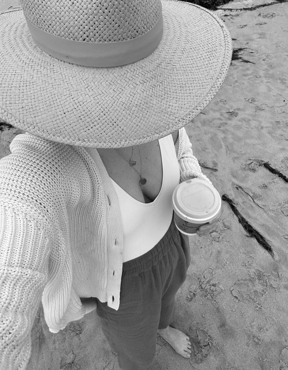 帽子 JANESSA LEONE HAT with PIN JANESSA LEONE HAT with PIN